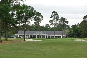 Deerwood 18th Approach